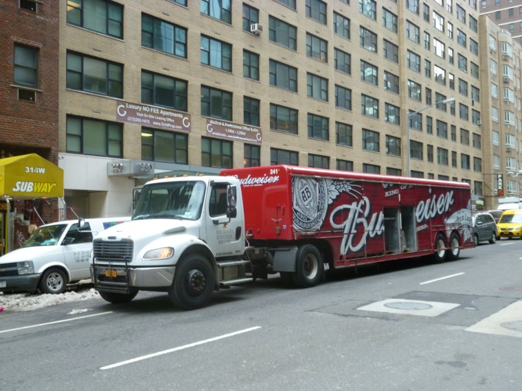 NYC Transport - Bud Lorry