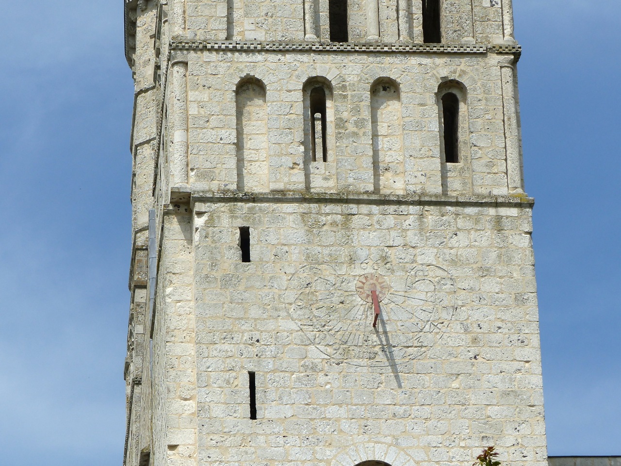 Mass (Scratch) Sundial, Jumieges Abbey, France 4