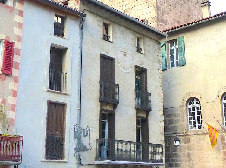 Villefranche-de-Conflent - Sundial