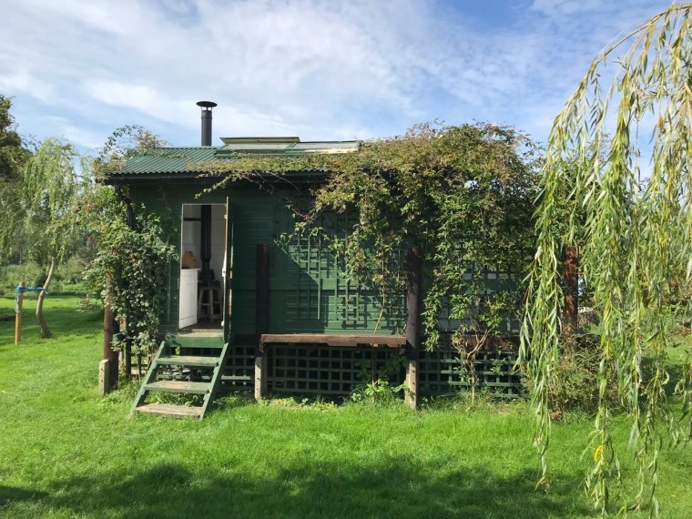 Fishing Hut, River Test, Hampshire (Keith Salvesen)